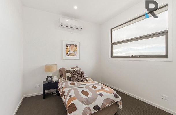 93 Horizon Boulevard, Greenvale