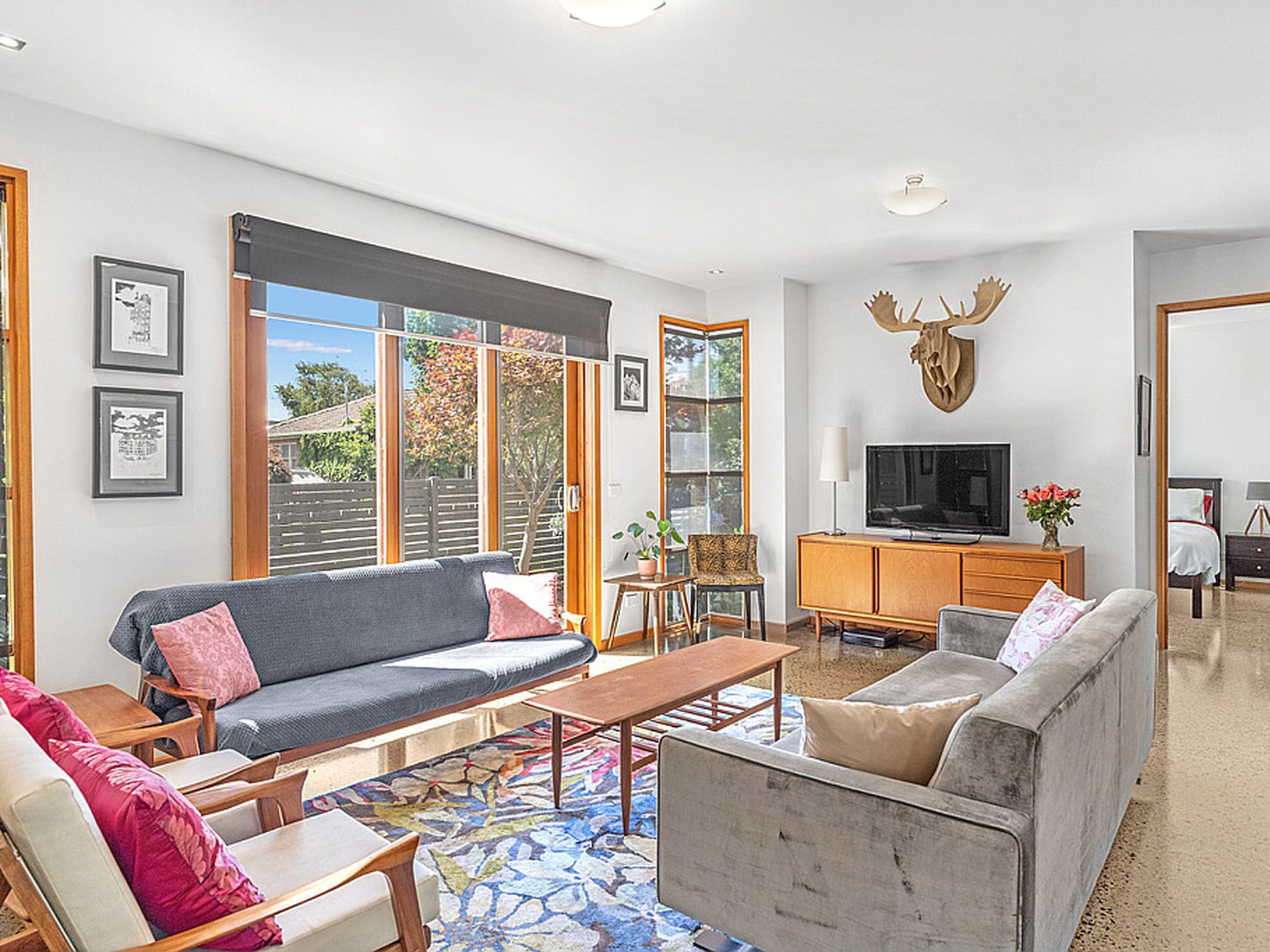 1A Nancy Court, Williamstown