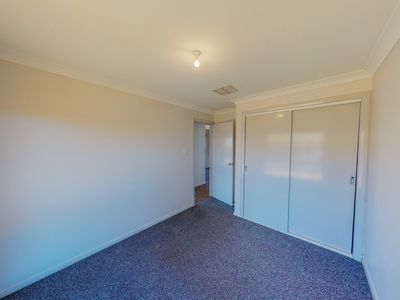 8 Alkira Street, Dubbo