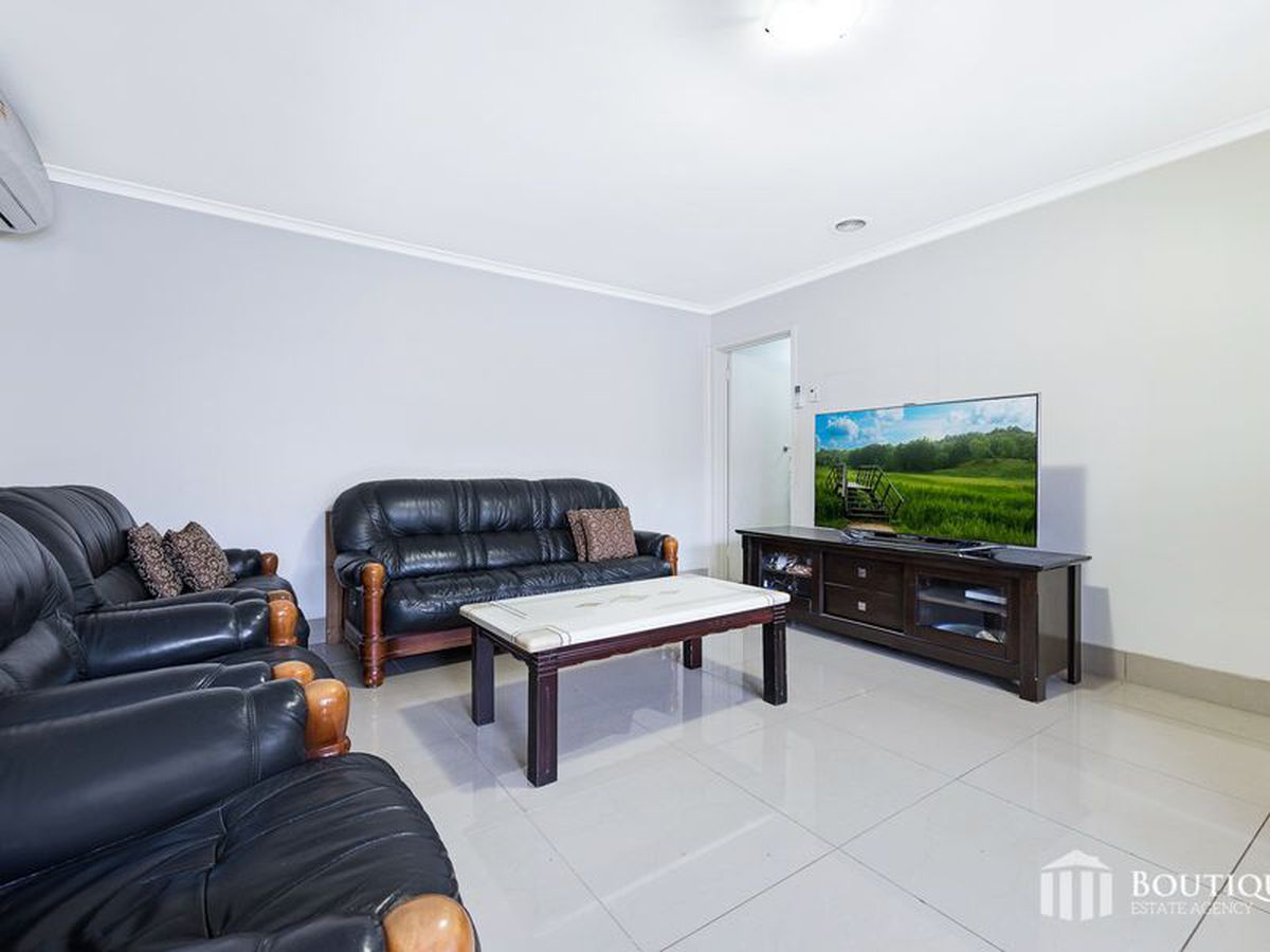 2 / 18 Third Avenue, Dandenong North