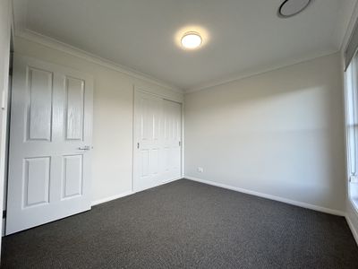 7B Capstan Drive, Dubbo