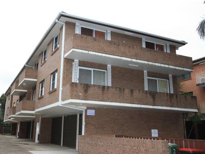 6 / 16 Henry Street, Parramatta