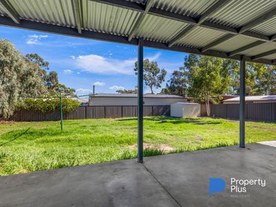 5 Tecoma Court, Huntly