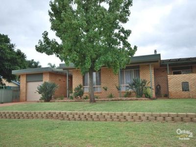 22A Oxley Circle, Dubbo