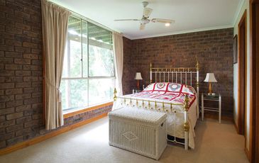 5 Armstrong Road, Beaconsfield Upper