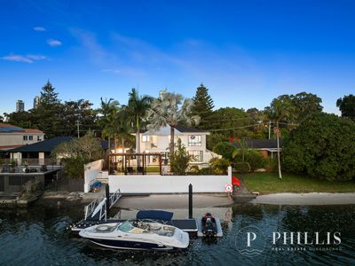 24 Gibraltar Drive, Isle Of Capri