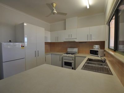 4 / 18 Yanderra Crescent, South Hedland