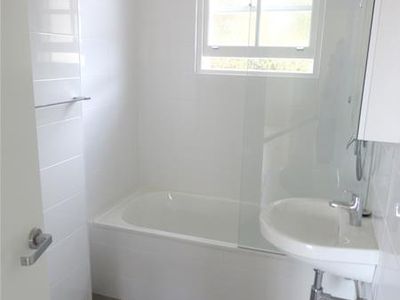 16 / 13A Queen Street, Arncliffe