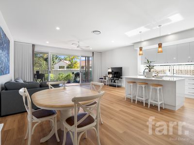 2 / 240 Bayview Street, Hollywell