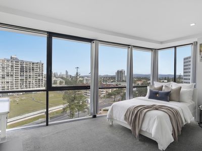 801 / 4 Wahroonga Place, Surfers Paradise
