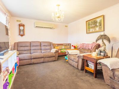 8 Albert Rd, Chiltern
