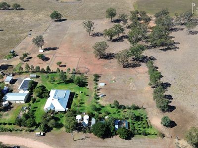 The Old School House / 75 Denham Street, Leadville via, Dunedoo
