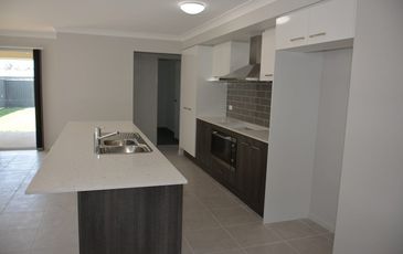 20 Clinton Way, Hamlyn Terrace