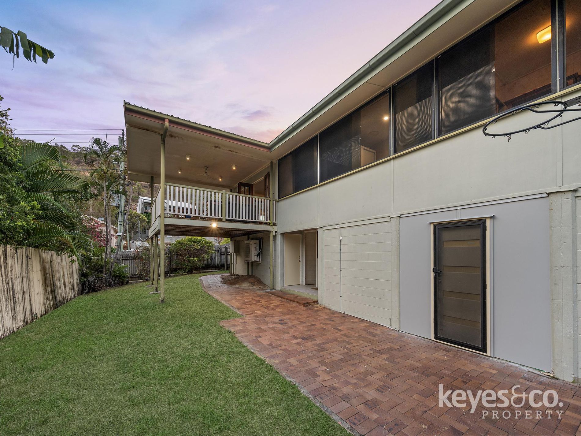 391 Stanley Street, North Ward