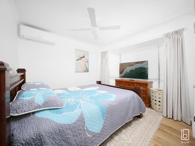 2 / 2 Evans Road, Canton Beach