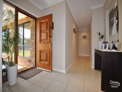 10 Cascade Court, Dubbo