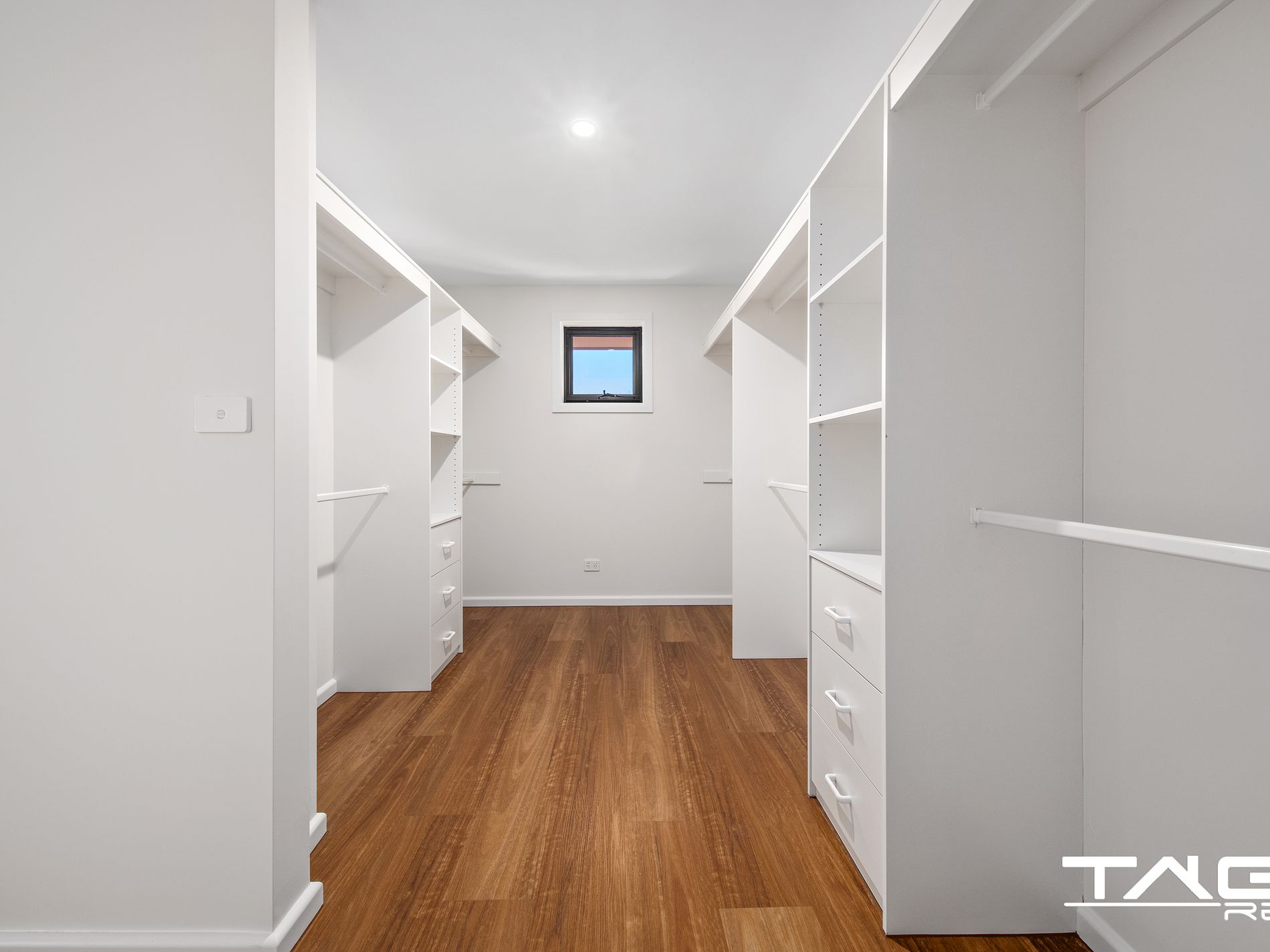 2 / 51 Jamison Road, Kingswood
