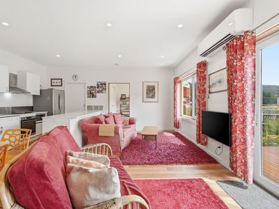 2 / 15 Station Road, Dover