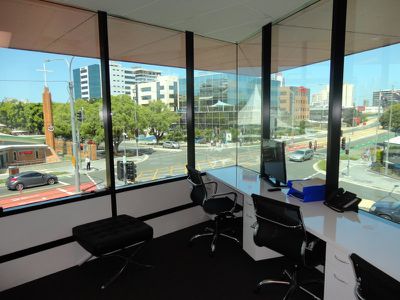 56 Scarborough St , Southport