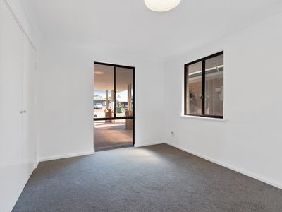 5 The Eyrie, Willetton