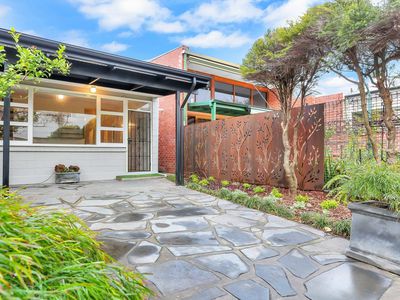 12 Mackinnon Parade, North Adelaide