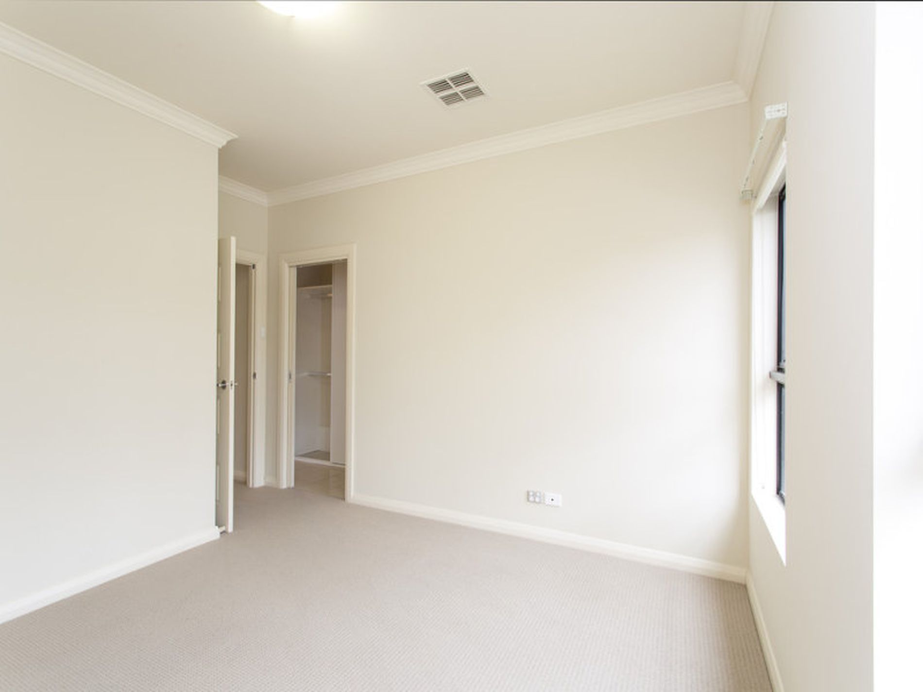 2A Osborn Terrace, Plympton
