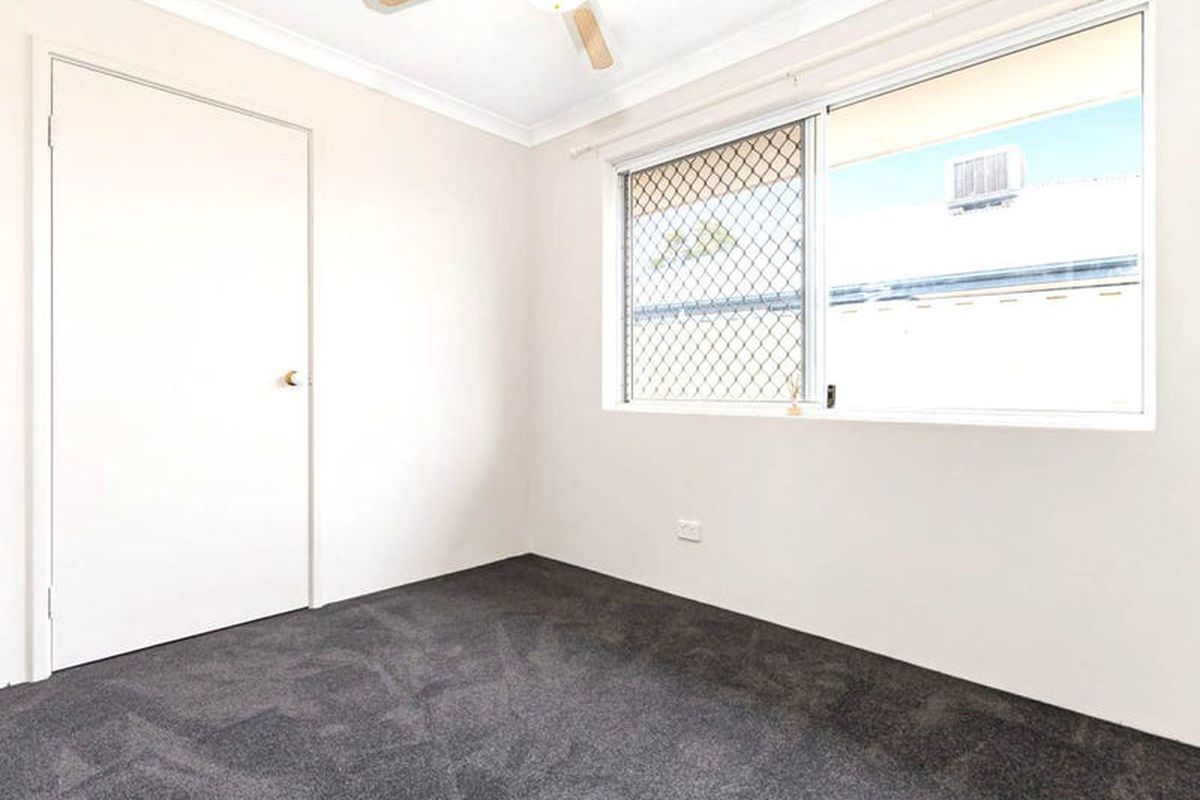 15 Lithgow Drive, Clarkson