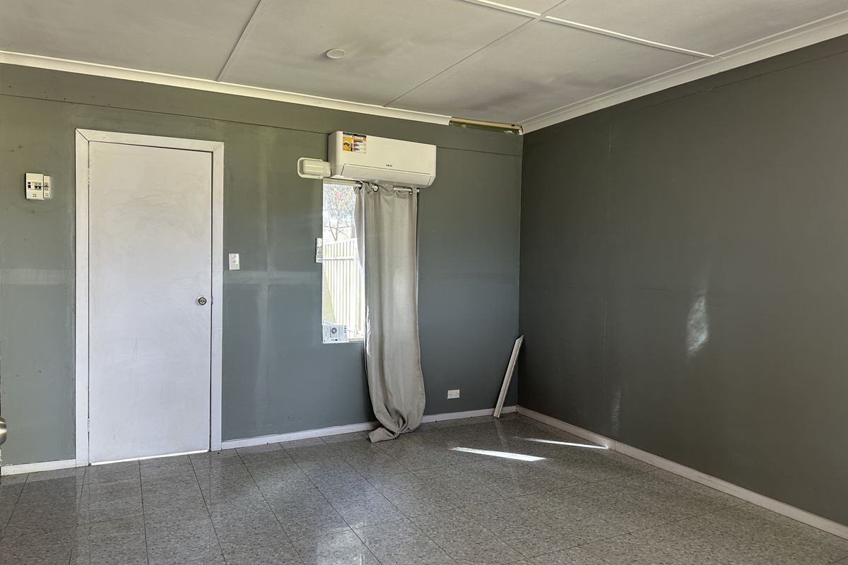 22 Kennion Crescent, Para Hills West