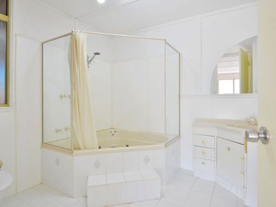 166 Davis Street, Victory Heights