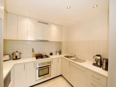 20 / 9 Bay Drive, Meadowbank