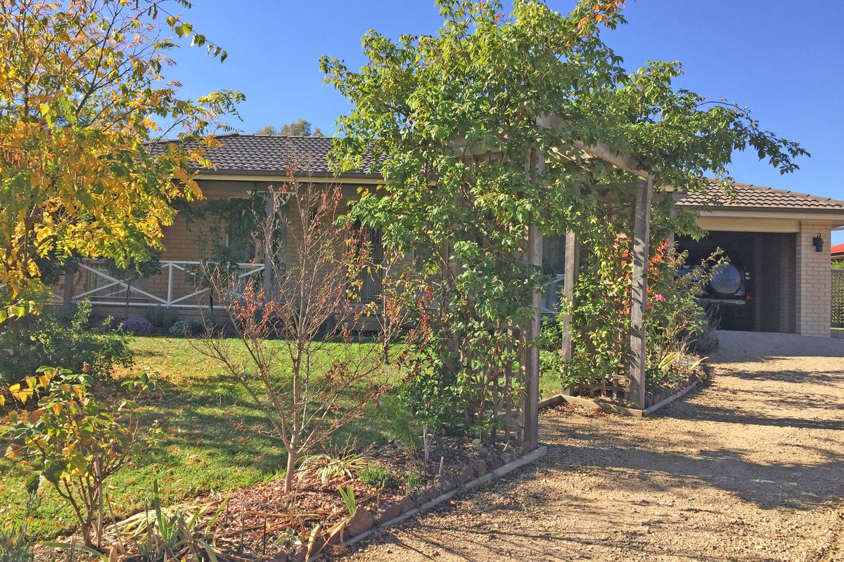 12 Farrall Court, Mansfield