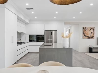 10 Sesame Mews, Henley Brook