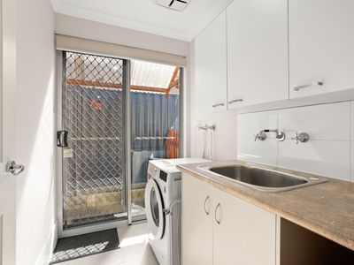 27 Chestnut Way, Baldivis