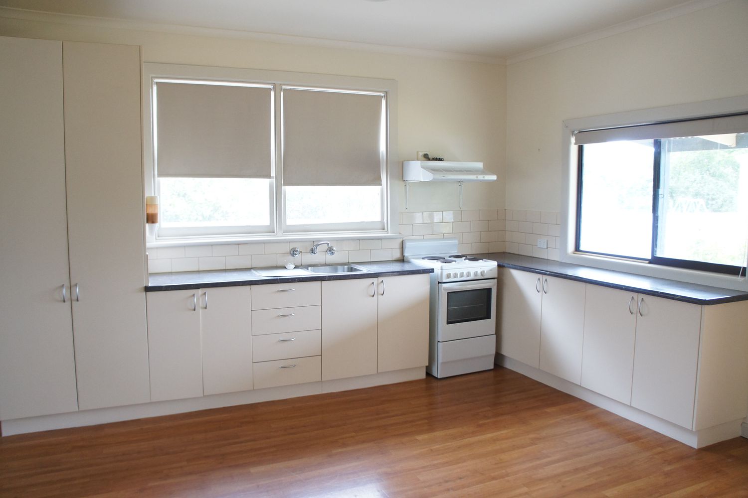 15 Alexander Avenue, Horsham