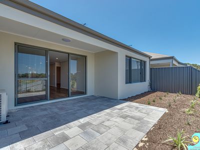 6 / 6 Merion Court, Yanchep