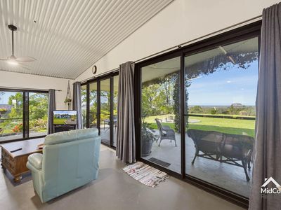 14913 Pacific Highway, Possum Brush