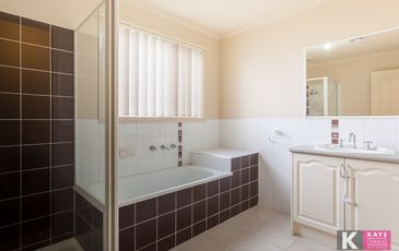 83 Storey Drive, Pakenham