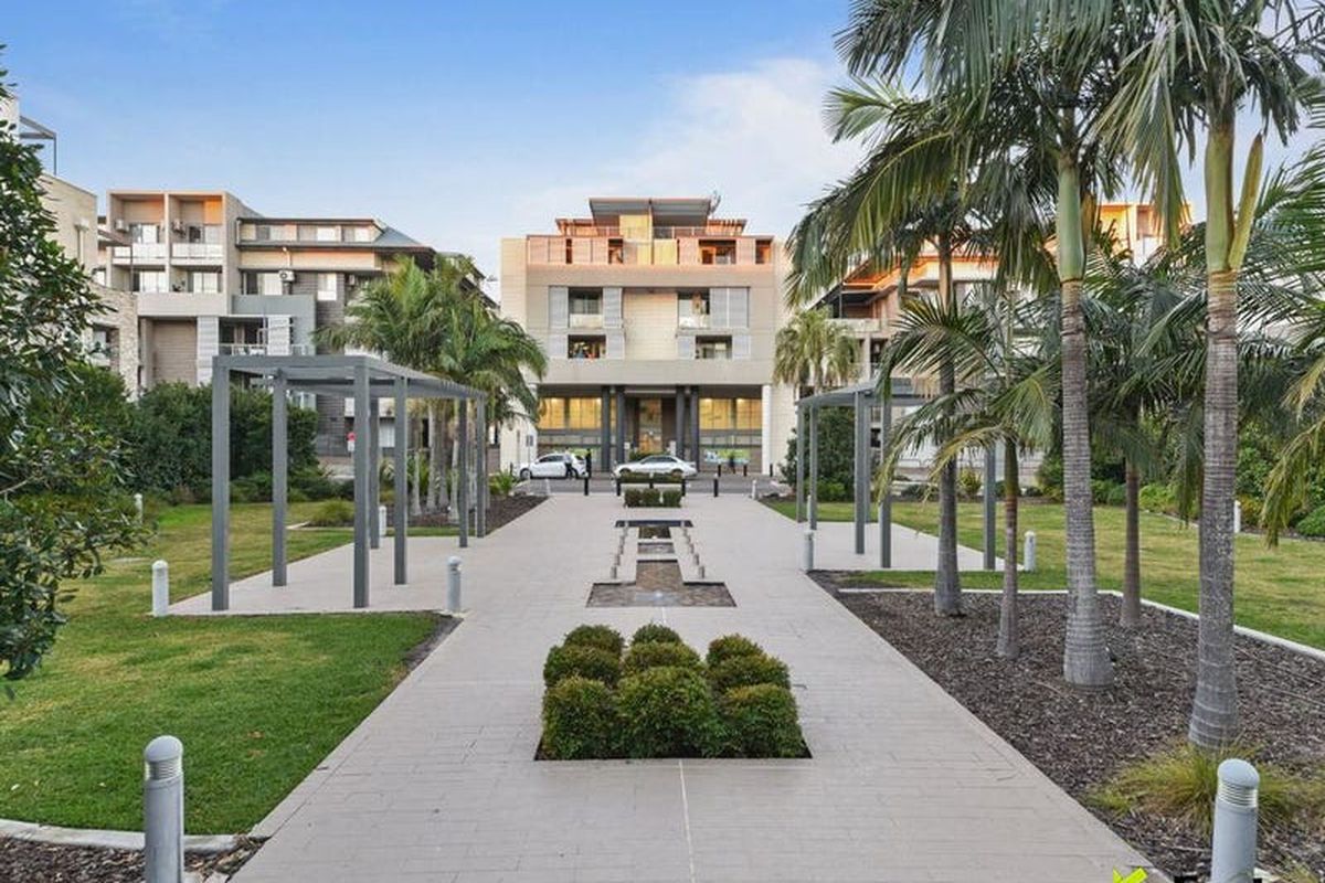 I309 / 81 Courallie Avenue, Homebush West