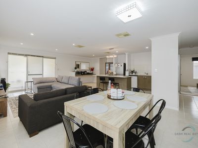 68 Leschenault Loop, Banksia Grove