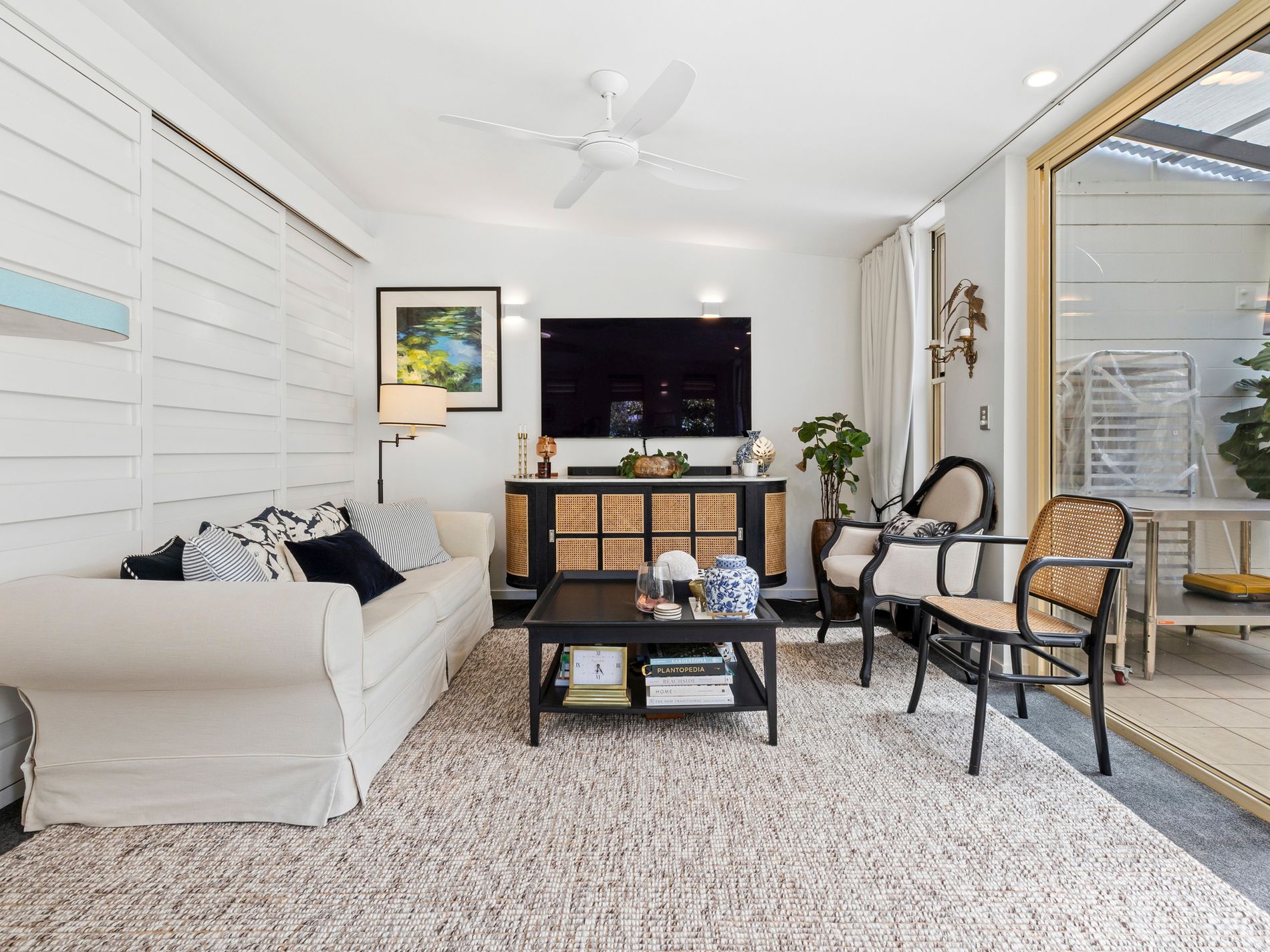 2 / 3 Cedarwood Court, Casuarina