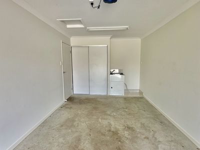 1 / 1 Menton Place, Harristown