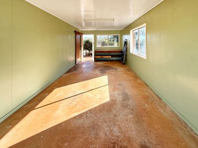 35 DANBULLA CRESCENT, Atherton