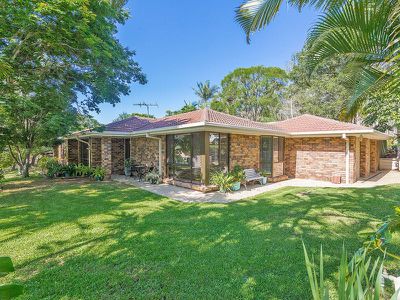 8 Karalise Street, Rochedale South