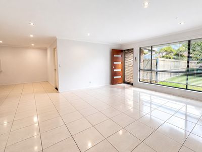 1 / 2 Burwood Court, Labrador