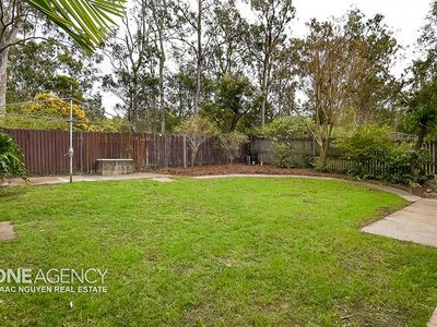 8 Monterey Street, Wacol
