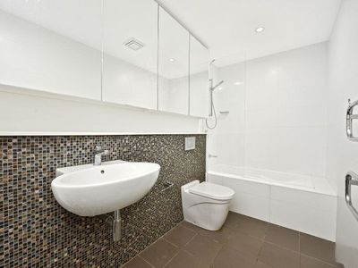 48 / 54A Blackwall Point Road, Chiswick