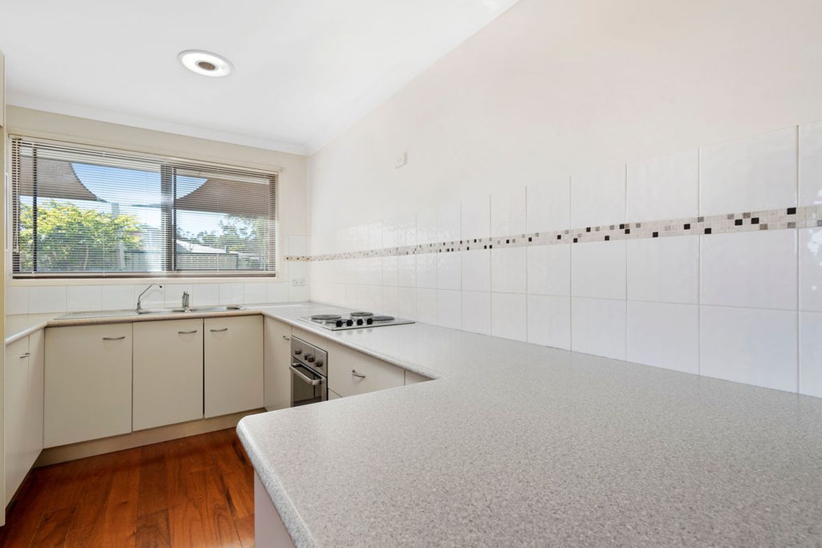 1 / 7 DAISY STREET, Elanora