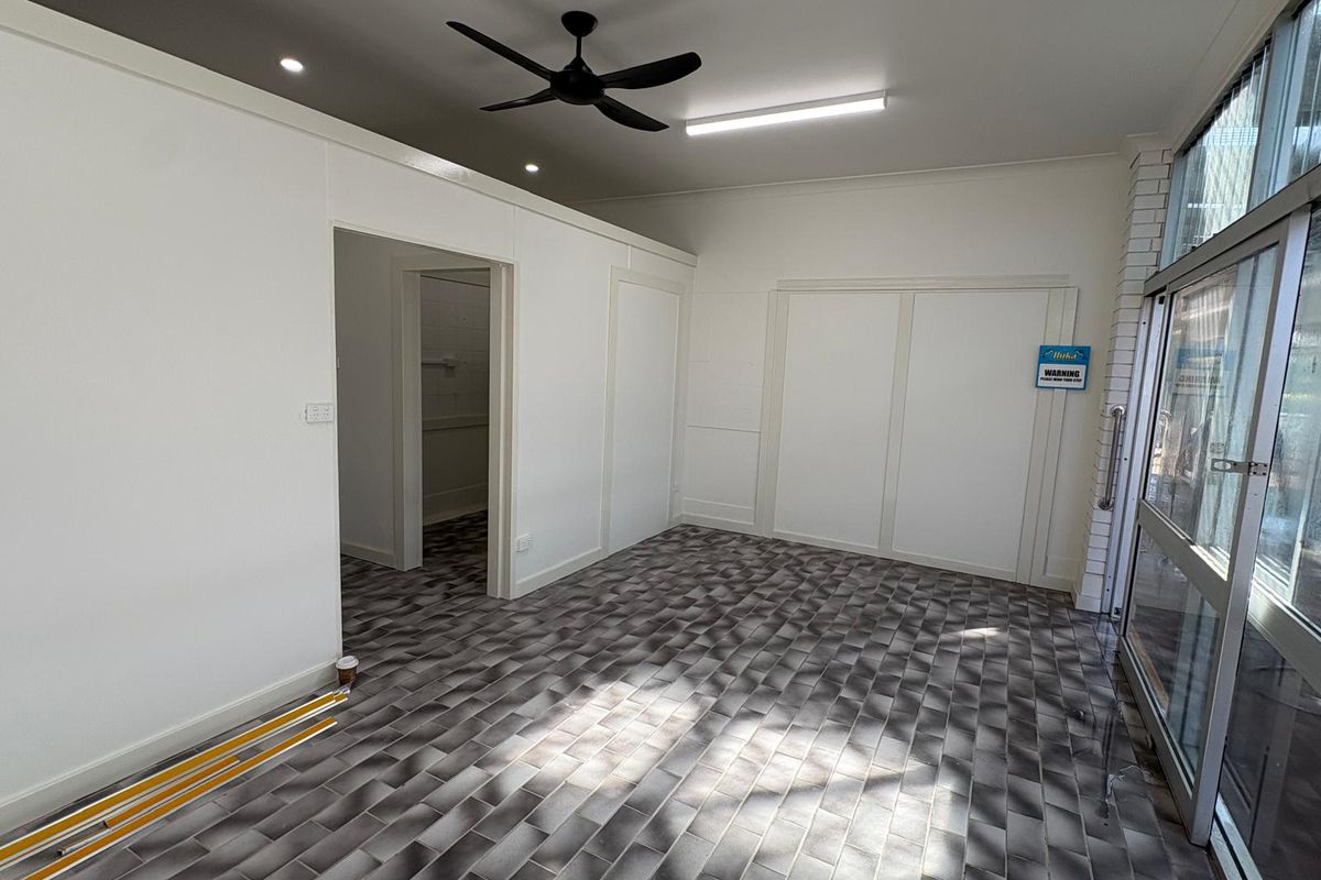 1 & 4 / 42-44 Charles Street, Iluka