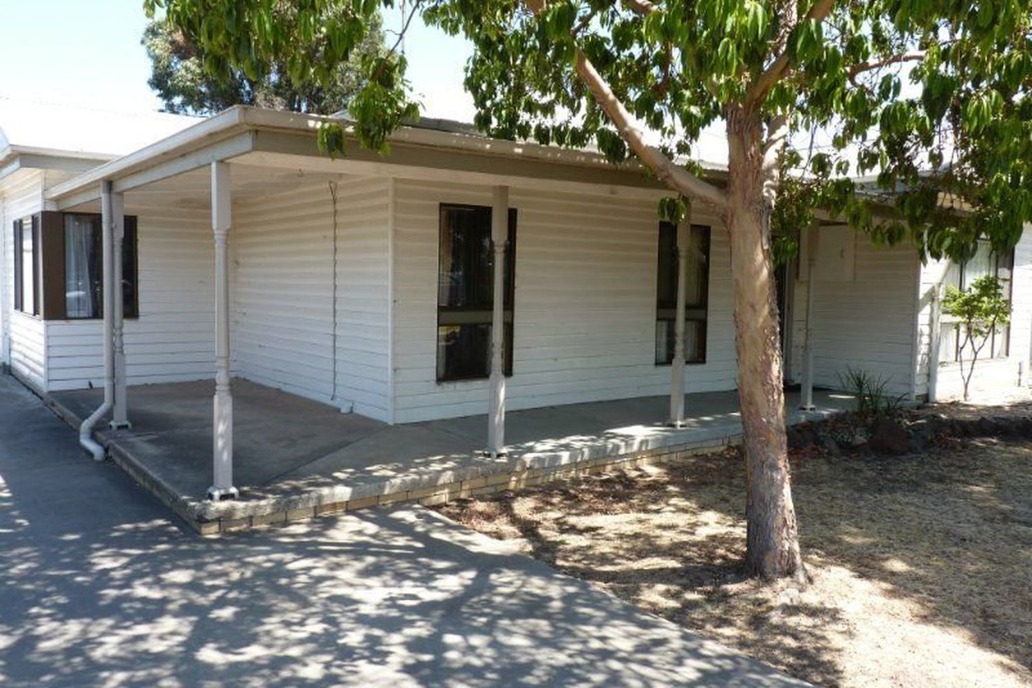 48 Bennett Road, Horsham