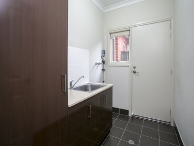 77 Boyle Street, Prospect